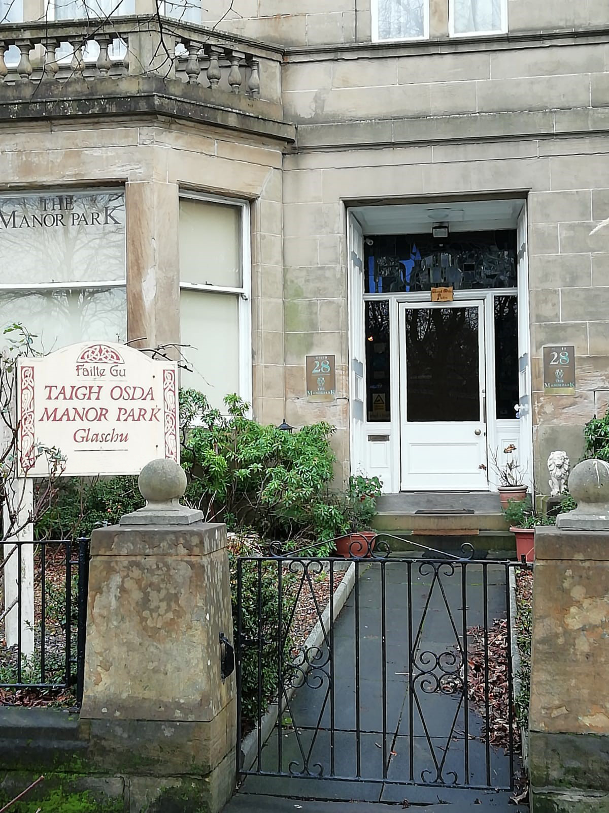 About The Manor Park Guest House Affordable Glasgow